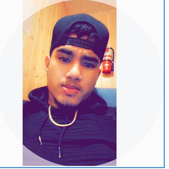 Meet your Posher, Tïm - Picture 1 of 1